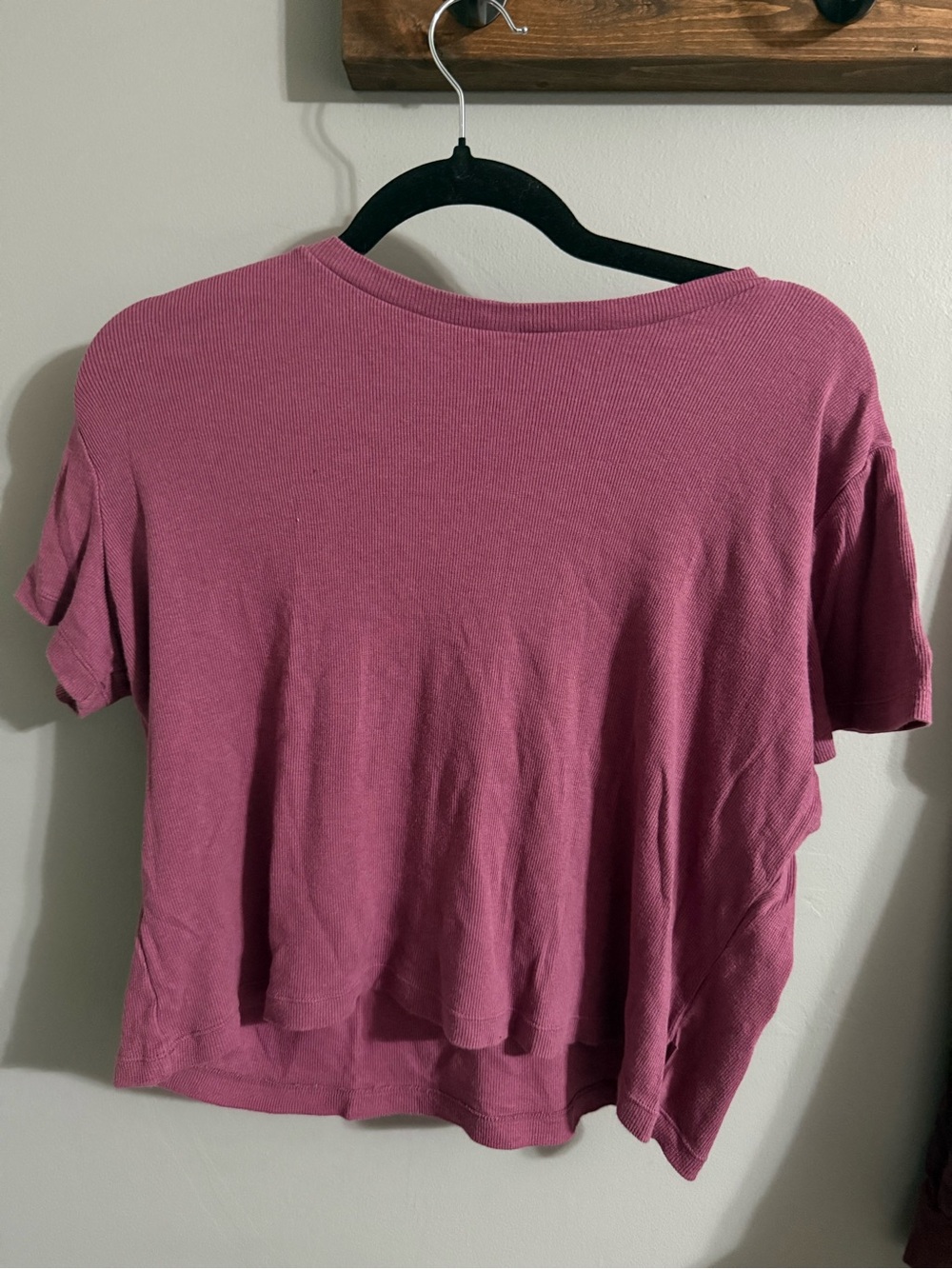 Hanes Women's Mauve Short Sleeve Top and Short set - Picture 3 of 3